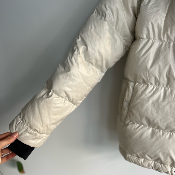 Aritzia TNA Super Puff in Hi-Gloss Birch - Picture 7 of 8